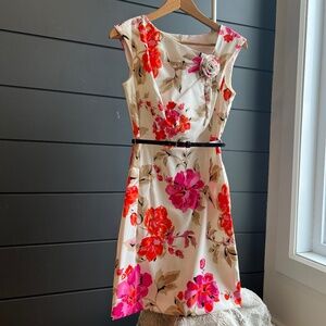 Beautiful floral dress with belt